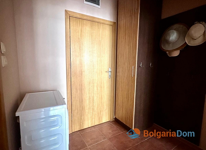 Чудова двокімнатна квартира на курорті Сонячний берег. Фото 10