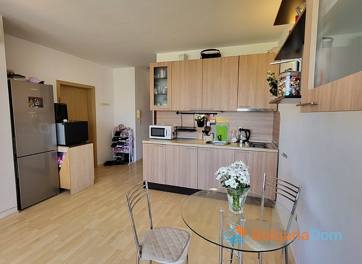 Zweizimmerwohnung fünf Gehminuten vom Meer entfernt. Foto 3