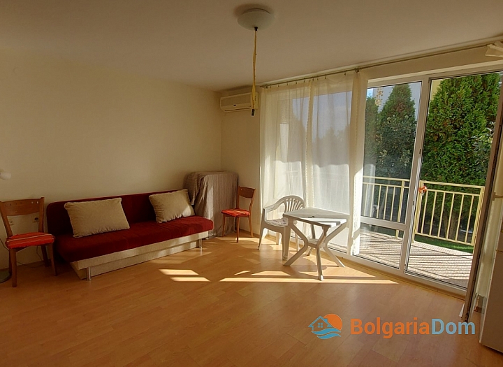 Great apartment with its own courtyard. Photo 1 Great apartment with its own courtyard. Photo 1