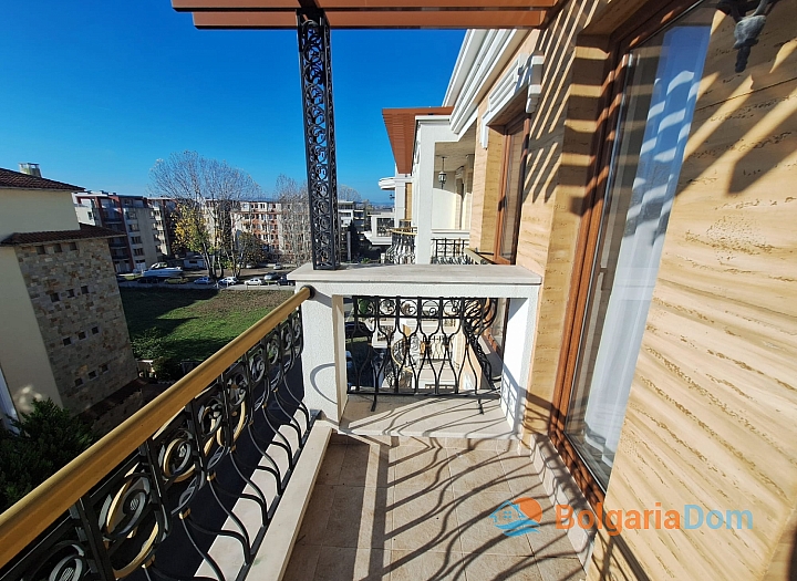 Wunderschöne Wohnung in einer großen, hochwertigen Wohnanlage. Foto 10