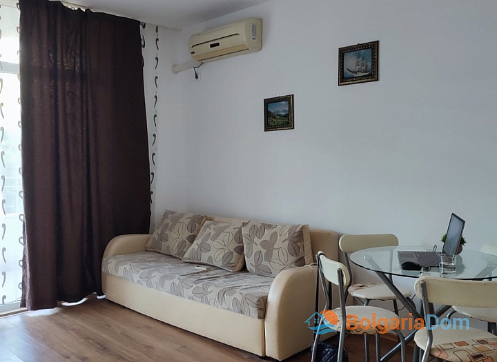 Cozy studio apartment in a great complex. Photo 2