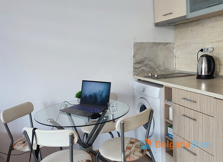 Cozy studio apartment in a great complex. Photo 5