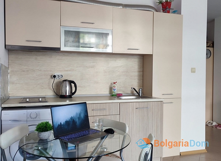 Cozy studio apartment in a great complex. Photo 4