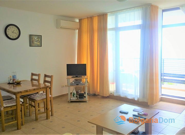 Apartment with panoramic sea views on the first line. Photo 15