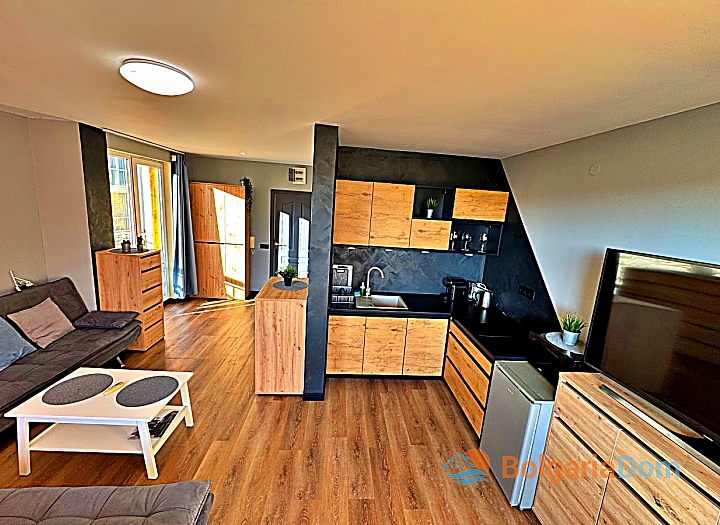 Prostorné studio ve velkém komplexu. Foto 13