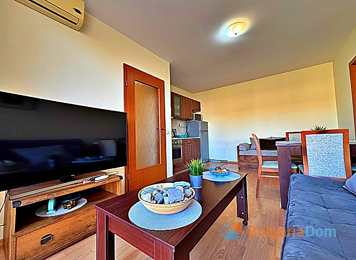 Prostorný byt ve velkém komplexu. Foto 12