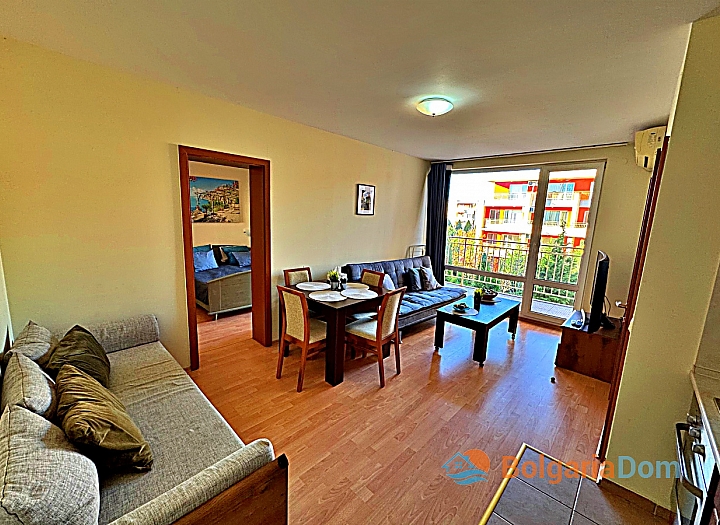 Prostorný byt ve velkém komplexu. Foto 10