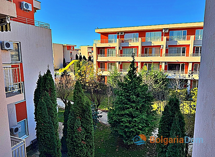 Prostorný byt ve velkém komplexu. Foto 6