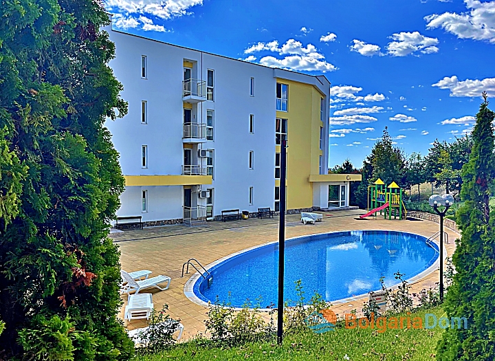 Просторная студия с видом на бассейн. Фото 6 Просторная студия с видом на бассейн. Фото 6