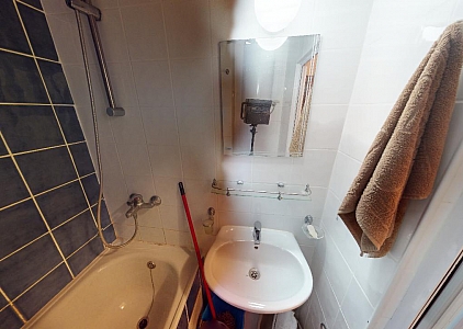 Хороша студія у закритому комплексі за 500 метрів від моря.. Фото 7