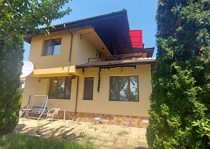 Great house for permanent residence with a plot!. Photo 1 Great house for permanent residence with a plot!. Photo 1