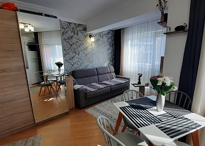 Gemütliches Studio in einem neuen Komplex. Foto 2