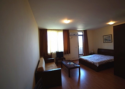 Studio im Spa-Komplex in der ersten Reihe. Foto 2