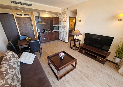 двокімнатну квартиру в Barceló Royal Beach на Сонячному березі. Фото 2