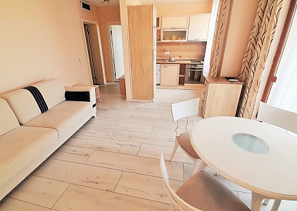 Хорошая двухкомнатная квартира на Солнечном берегу в рассрочку. Фото 4 Хорошая двухкомнатная квартира на Солнечном берегу в рассрочку. Фото 4