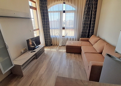 Apartament z widokiem na morze w Świętym Własie. Zdjęcie 4