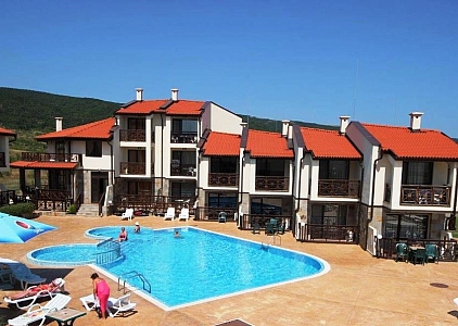 Двухэтажный таунхаус в 3 км от моря в эко-зоне. Фото 1