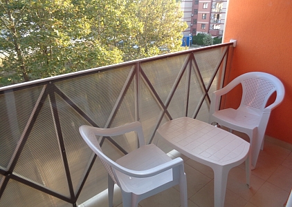 Недорогая двухкомнатная квартира в Солнечном Береге. Фото 4