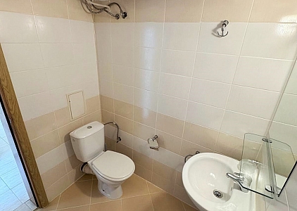 Eine gemütliche Wohnung in einer ausgezeichneten Anlage mit günstiger Lage. Foto 11