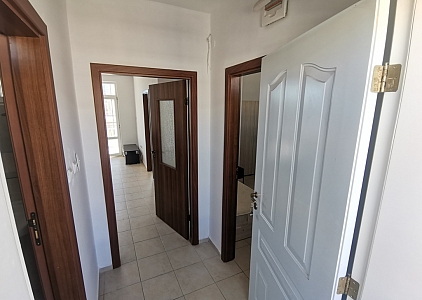 Дешевая трехкомнатная квартира рядом с пляжем. Photo 10