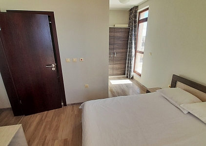 Apartament z widokiem na morze w Świętym Własie. Zdjęcie 8