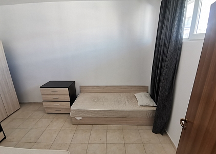 Дешевая трехкомнатная квартира рядом с пляжем. Photo 11