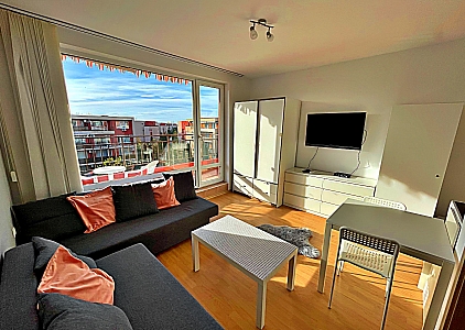 Студія з видом на басейн у великому комплексі. Фото 1 Студія з видом на басейн у великому комплексі. Фото 1