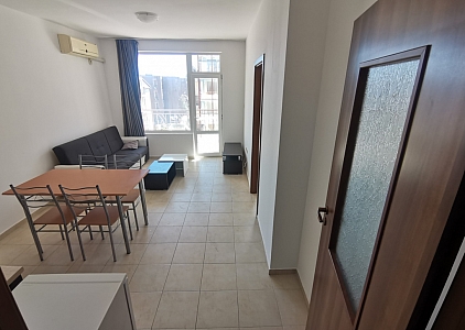 Дешевая трехкомнатная квартира рядом с пляжем. Photo 14