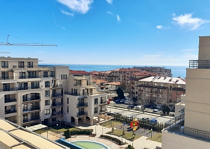 Apartament z widokiem na morze w Świętym Własie. Zdjęcie 11