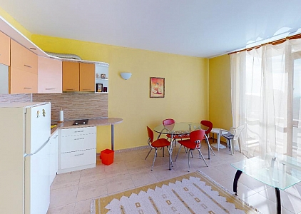 Недорогая трехкомнатная квартира рядом с Солнечным Берегом. Foto 17