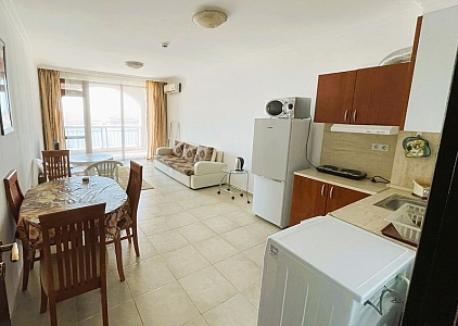 Apartment with two bedrooms and sea views in the super-center of St. Vlas. Photo 2 Apartment with two bedrooms and sea views in the super-center of St. Vlas. Photo 2