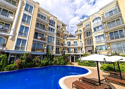 Двухкомнатная квартира в комплексе люкс Мессембрия Палас. Фото 14