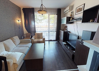 Двухэтажный таунхаус по недорогой цене около Солнечного Берега. Фото 2