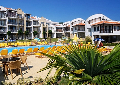 Apartment on the first line of the sea in the complex Diamant. Photo 1