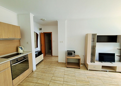 Прекрасная квартира со своим двориком в Святом Власе. Фото 2