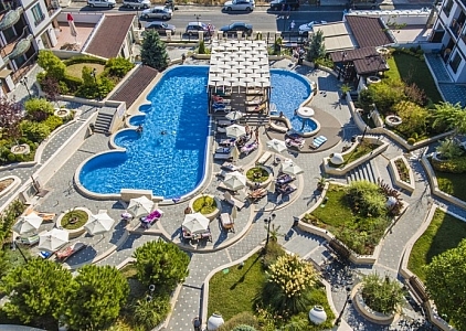 Квартира на первой линии в комплексе Роуз Гарденс Поморие. Photo 16