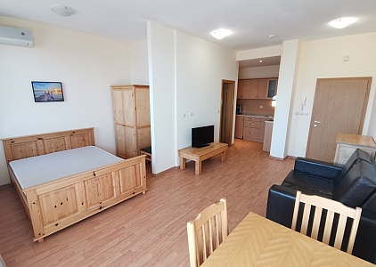 Большая студия на первой линии в Райском Саду. Foto 3