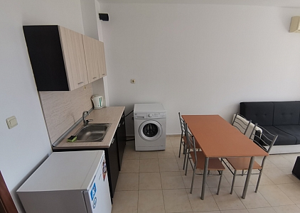 Дешевая трехкомнатная квартира рядом с пляжем. Photo 2