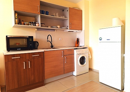 Třípokojový apartmán 10 minut chůze od moře. Foto 4
