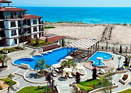 Квартира в Роуз Гарденс на первой линии города Поморие. Photo 12