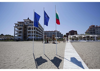 Отличная студия на первой линии в Царево. Foto 13