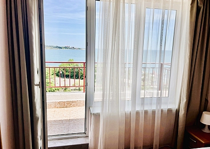 Просторная двухкомнатная квартира с потрясающим видом на море. Foto 5