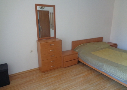 Недорогая двухкомнатная квартира в Солнечном Береге. Фото 3