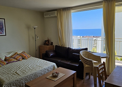 Studio mit Meerblick in einem großen Komplex. Foto 7