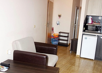 Трёхкомнатная меблированная квартира в Святом Власе. Фото 4 Трёхкомнатная меблированная квартира в Святом Власе. Фото 4