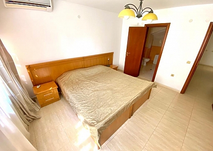 Beautiful house in the complex  Beautiful house in the complex