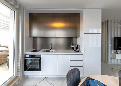 Новая квартира с большой террасой с раздвижной крышей в рассрочку. Фото 12