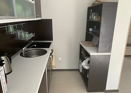 Modernes Haus im Wohnkomplex. Foto 9