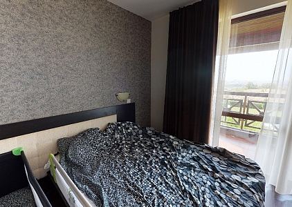 Двухэтажный таунхаус с двориком рядом с Солнечным Берегом. Фото 12