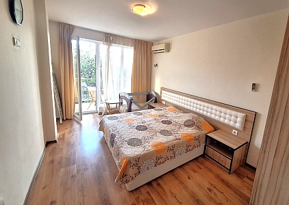 Prostorný dvoupokojový apartmán 200 metrů od pláže. Foto 3